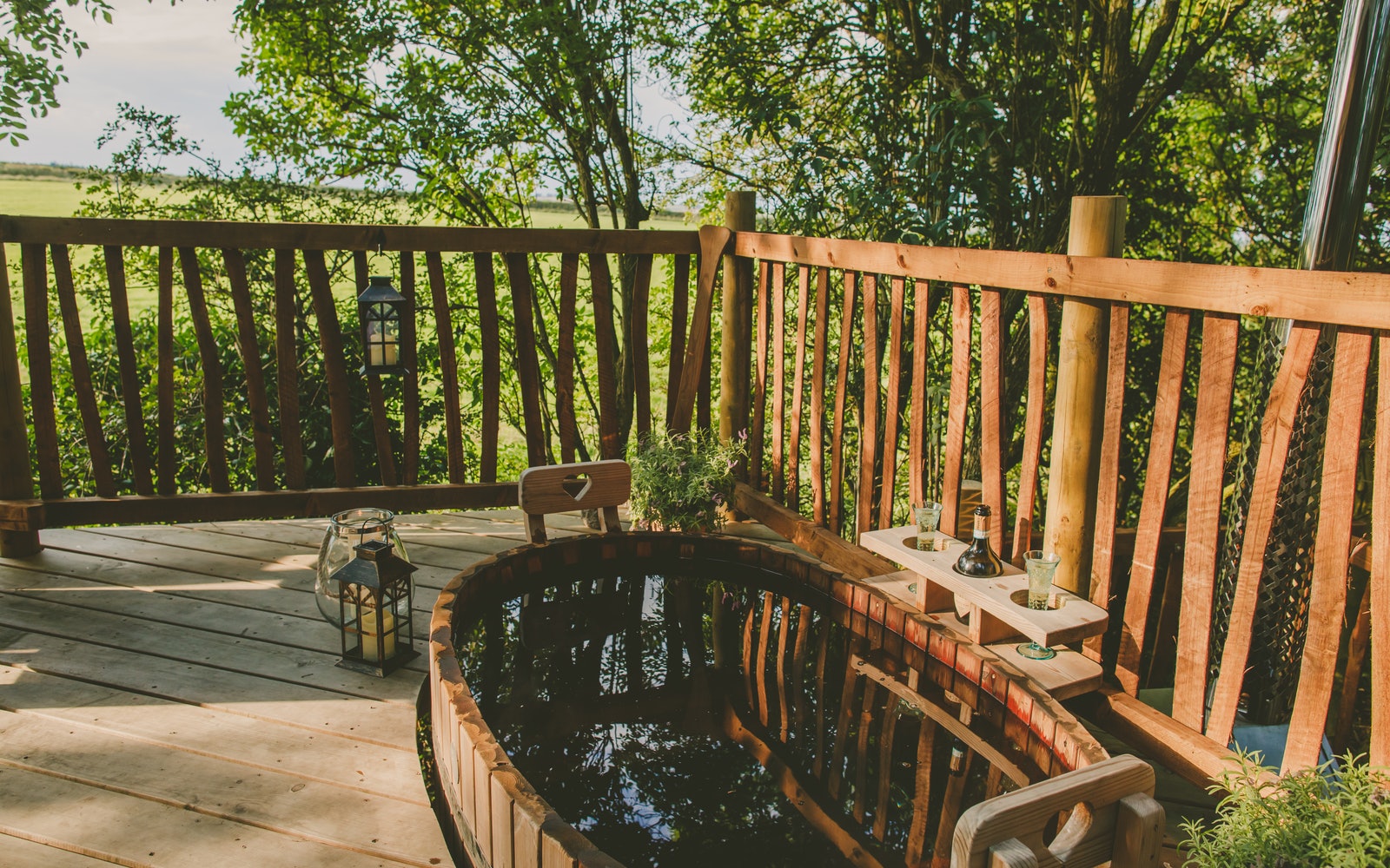 Romantic Getaway in a Treehouse